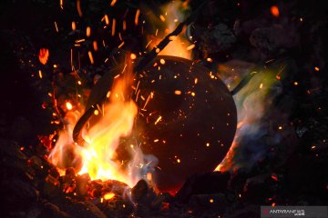 Menengok pembuatan gamelan Bah Omo di Cimahi