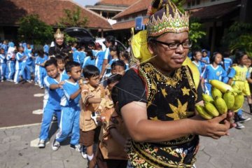 Memperingati Hari Gizi Nasional