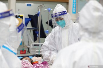 Penanganan pasien terjangkit virus Corona di Wuhan China