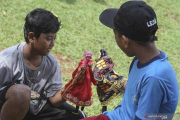 Komunitas Rumah Cinwa perkenalkan wayang potehi kepada anak