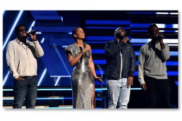Alicia Keys dan Boyz II Men berikan penghargaan untuk Kobe Bryant