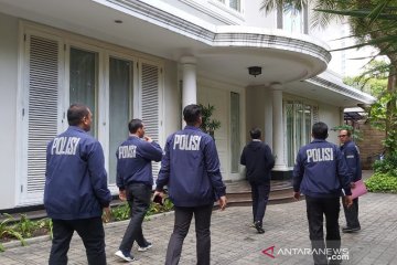 Polri: Buronan Honggo Wendratno masih berada di luar negeri