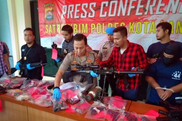 Polresta Tangerang amankan oknum karyawan BUMN perakit senpi Ilegal