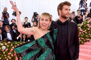 Resmi cerai, Liam Hemsworth dan Miley Cyrus kembali melajang