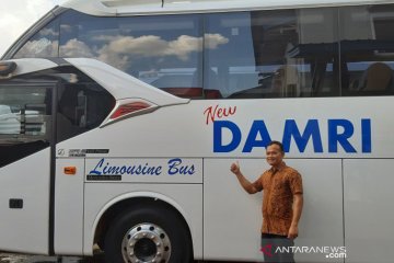 Bus Damri menuju Bandara Soekarno-Hatta tetap beroperasi