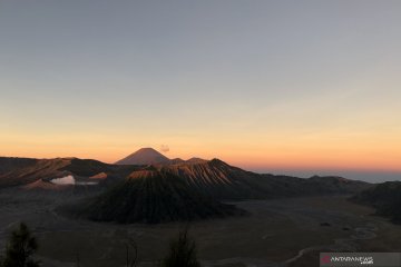 Paguyuban jip dukung pelaksanaan bebas kendaraan bermotor di Bromo