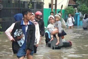 Banjir setinggi 1 meter rendam permukiman warga Dayeuh Kolot