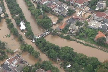 Normalisasi dan Naturalisasi sungai perlu dipadukan