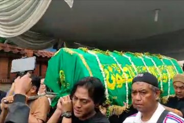 Sosok Ria Irawan di mata insan film nasional