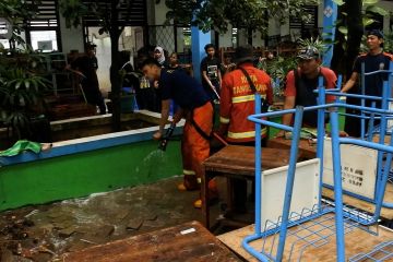 SMPN 24 Tangerang  paling parah terdampak banjir