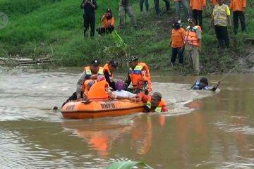 Madiun gelar simulasi penanggulangan banjir