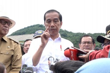 Presiden Jokowi minta 30 jembatan rusak di Lebak diperbaiki dalam 4 bulan