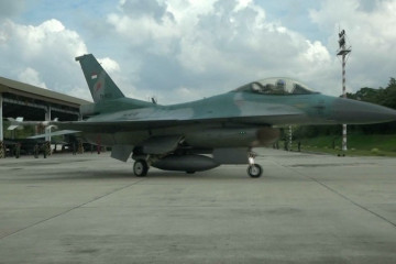 TNI AU terbangkan empat F-16 ke Natuna