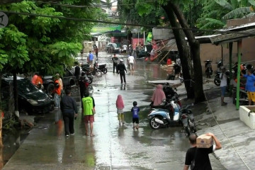 Cara KLHK Cegah banjir dengan Ekoriparian