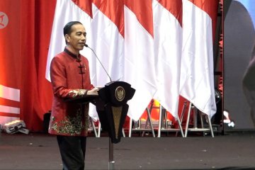 Jokowi sebut nama Ahok yang tak hadiri perayaan imlek