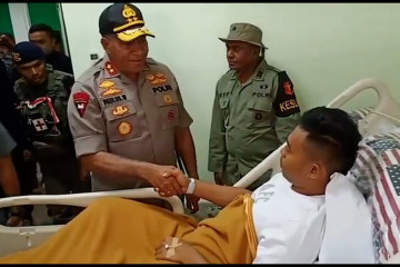 Kapolda Papua jenguk anggota Brimob yang ditembak KKB