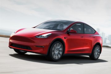 Tesla percepat produksi "crossover" Model Y