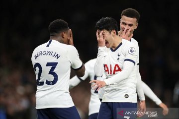 Man City kalah efisien, Tottenham rebut kemenangan 2-0
