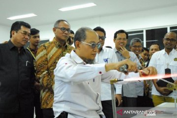 Chevron hibahkan peralatan laboratorium ke Universitas Riau