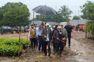 Hujan, Presiden Jokowi kunker di Bogor