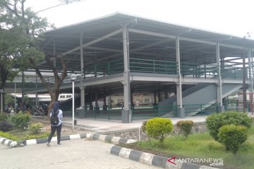 Bandara Adi Soemarmo tambah kapasitas parkir