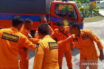 Basarnas Maumere kerahkan tim SAR cari nelayan hilang