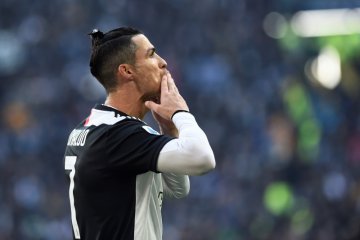 Fans Korsel gugat panitia pertandingan gara-gara Ronaldo tak main