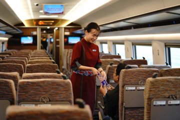 Kereta cepat Jakarta-Bandung buka lowongan kerja 2.400 orang
