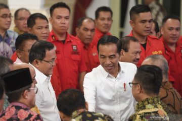 Pejabat TNI/Polri dicopot jika ada karhutla, sebut Presiden Jokowi