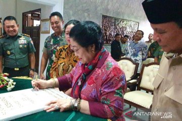 Resmikan Patung Soekarno, Megawati ucapkan terima kasih