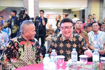 Menpan-RB hadir di seminar HPN