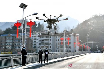 China kirim drone ke pos pasukan garda terdepan Tibet