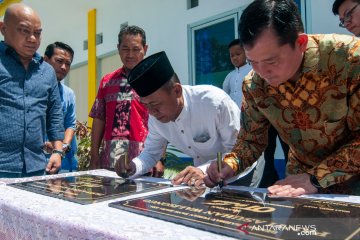 Orang Tua Grup bantu dua panti asuhan di Sulteng