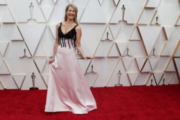 Laura Dern jadi Aktris Pendukung Terbaik Oscar lewat "Marriage Story"