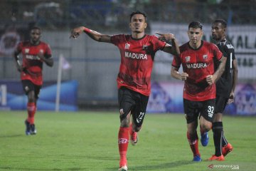 Gol tunggal Haris Tuharea bawa Madura United kandaskan Bali United