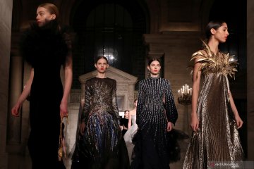 New York Fashion Week akan tetap digelar