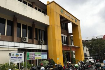 Disdik Bekasi sesalkan tindakan anarkis guru SMAN 12