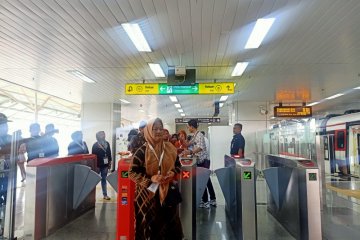 LRT Jakarta pecah rekor pencapaian penumpang pada 8 Februari 2020