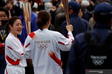 Latihan prosesi Pawai Obor Olimpiade Tokyo 2020