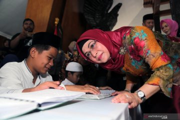 Pelatihan membaca Al Quran braile