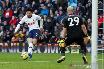 Gol Son diujung laga jadi penentu kemenangan Hotspur atas Villa