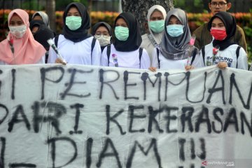 Kampanye anti kekerasan seksual perempuan