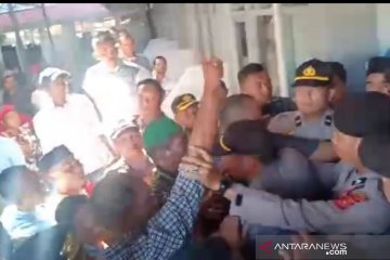 Massa mantan GAM gagalkan Muswil Partai Aceh di Aceh Barat