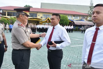 Kapolda Kalsel ganjar penghargaan pengungkap 32,6 kilogram narkoba