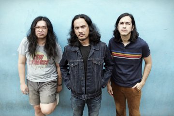 Kelompok Penerbang Roket rilis lagu baru "Dikejar Setan"