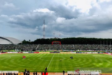 Persebaya vs Persija 1-1 pada babak pertama final Piala Gubernur Jatim