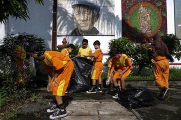 Aksi razia sampah
