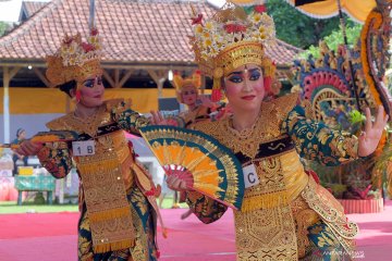 Festival tari Legong Keraton Lasem