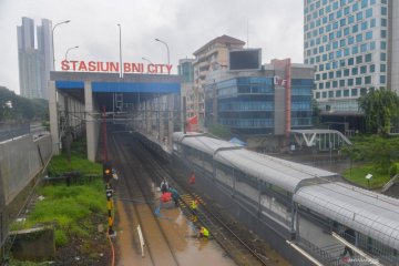 Ada potensi hujan-petir di Jakarta Barat dan Selatan, Sabtu ini
