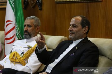 Iran bentuk satuan khusus kendalikan COVID-19